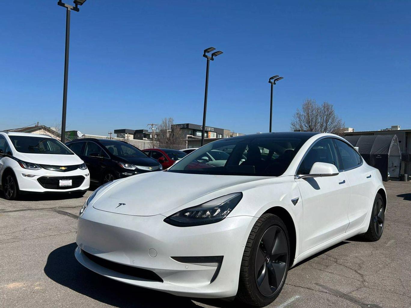 TESLA MODEL 3 2018 5YJ3E1EB9JF178913 image